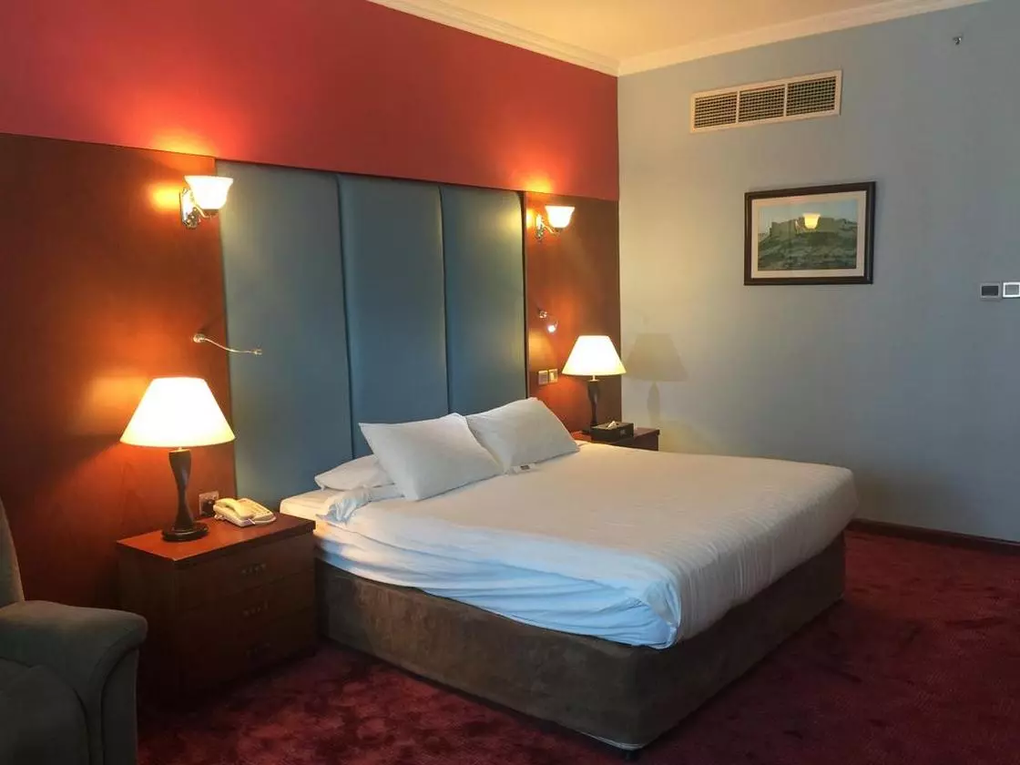 ALJAWHARAGRANDES_SHABAVIZ (4).jpg